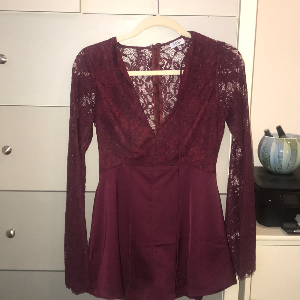 lace long-sleeve romper size S - worn once!